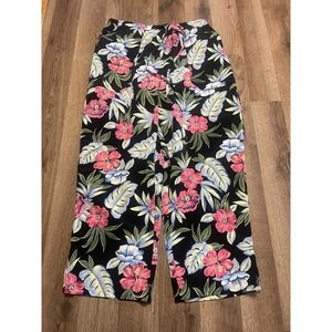 Sag Harbor Pants, Women's Size XL, Multicolor, Floral, Capris, Tie Waist